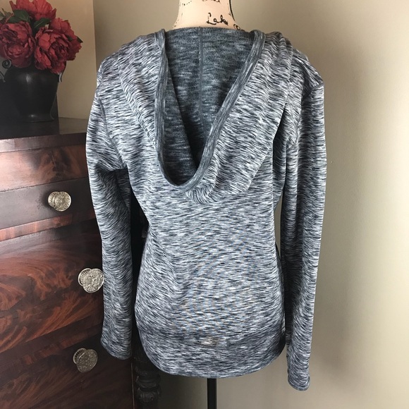 Tangerine athletic pullover - Picture 3 of 4